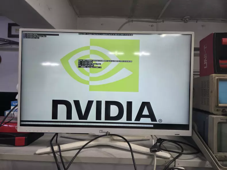 0b7bdbcb436d4987b7d3d67b0c06d8f2_1778561986_0531.jpg